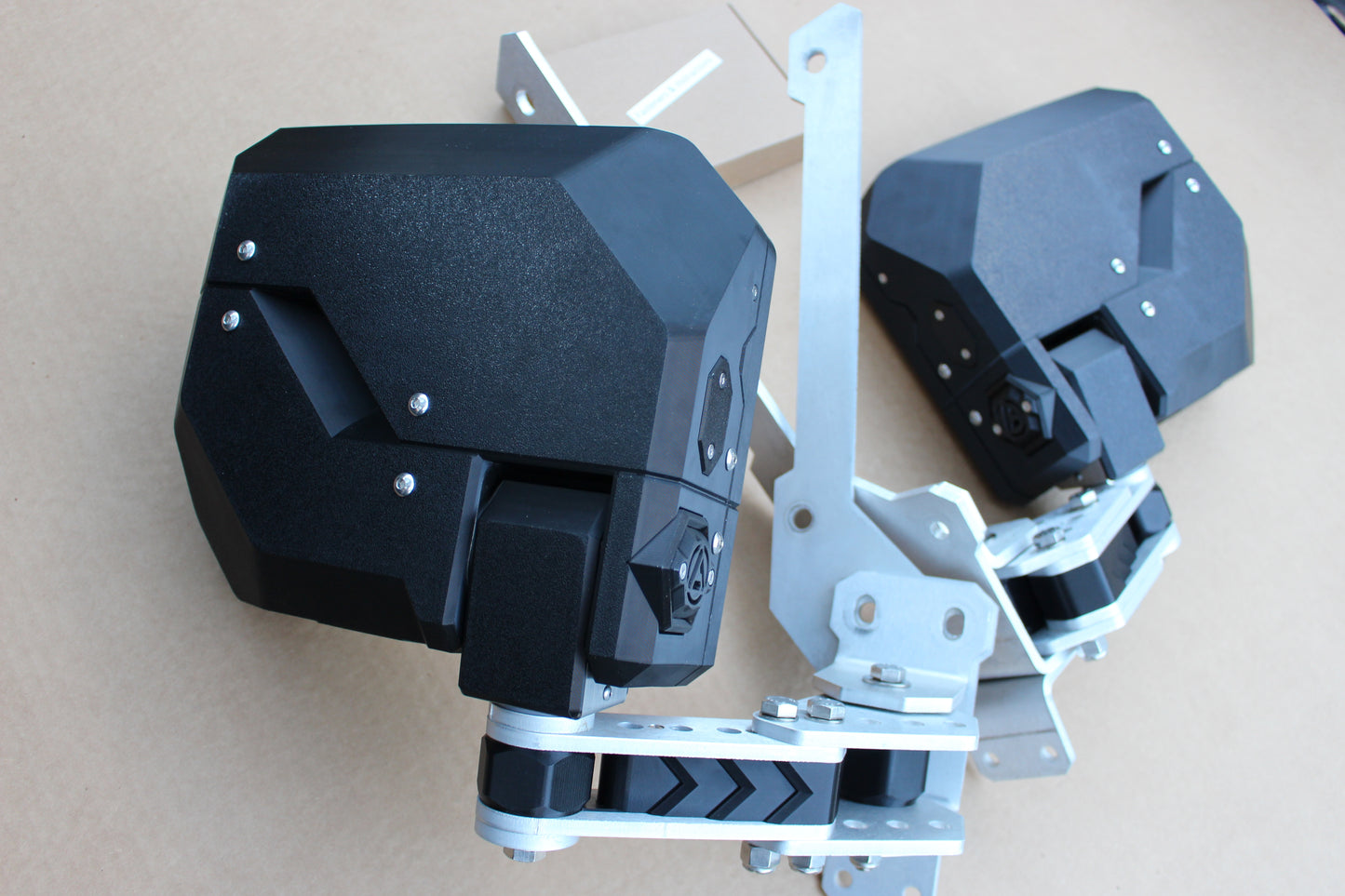 Body Mounted Side Mirrors - HMMWV® /HUMVEE®