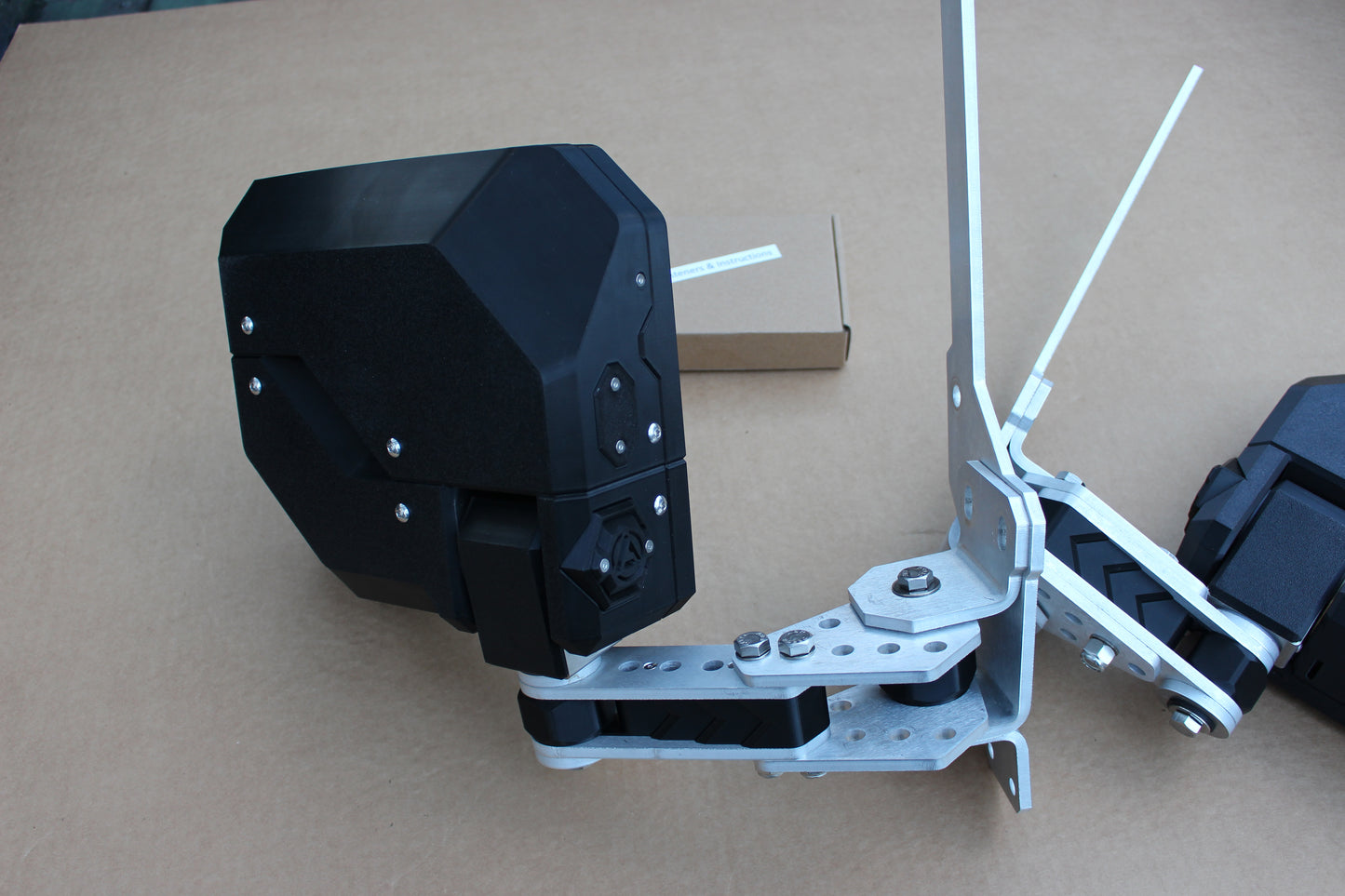 Body Mounted Side Mirrors - HMMWV® /HUMVEE®