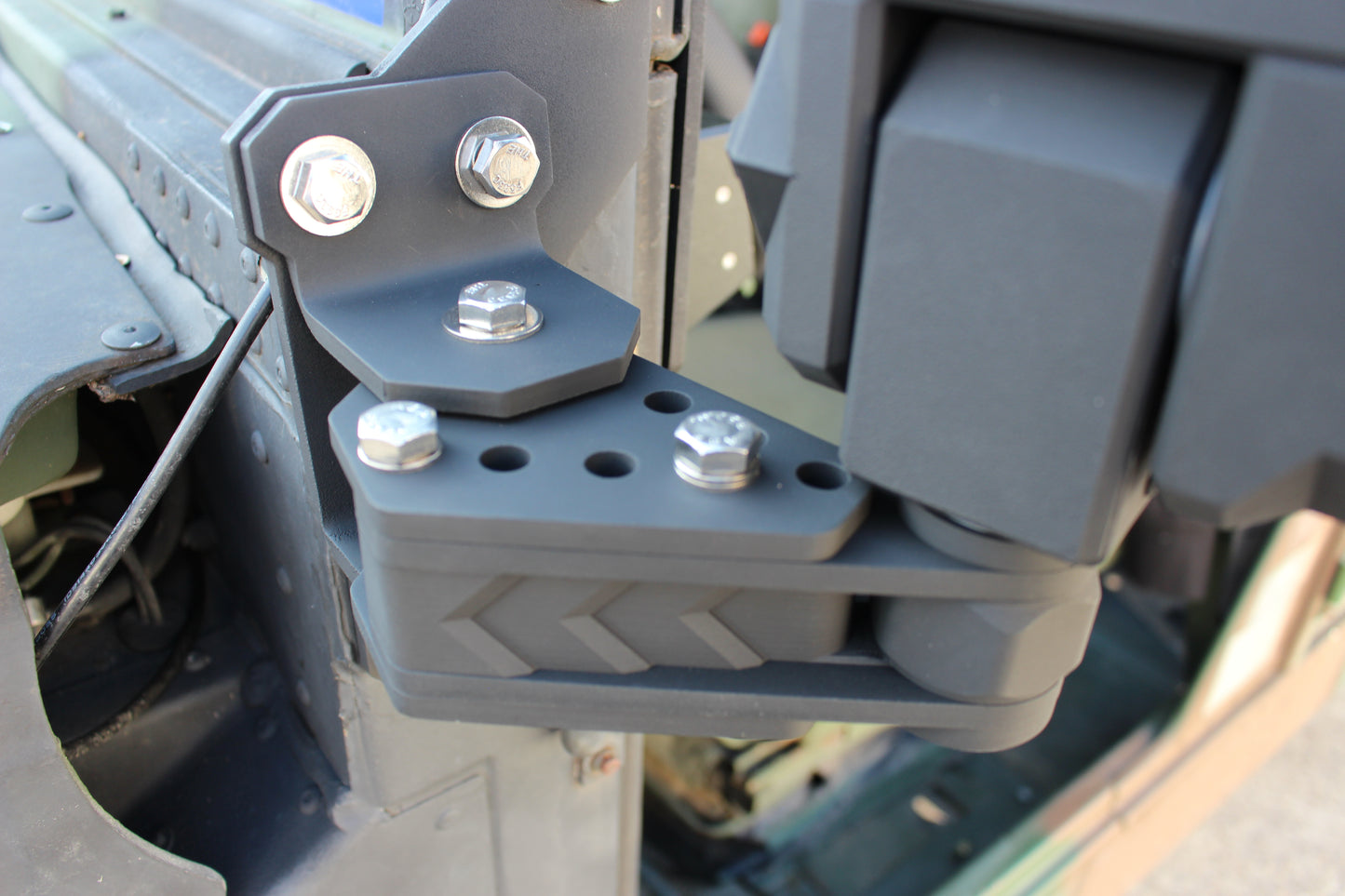 Body Mounted Side Mirrors - HMMWV® /HUMVEE®